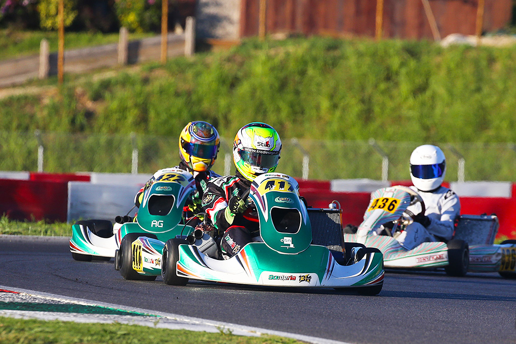 Scuderia 13M Kart Race